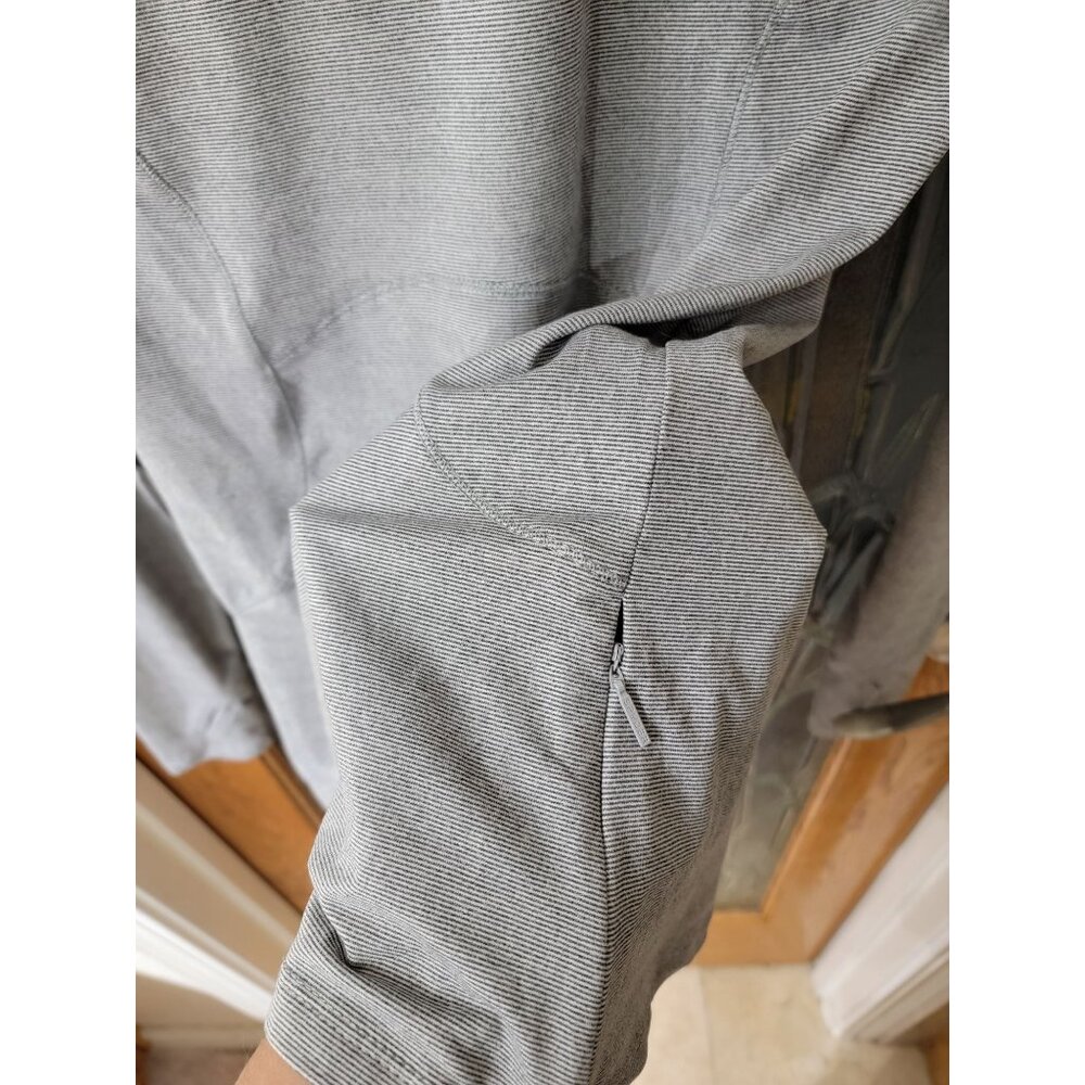 Spyder Active Grey Long Sleeve Performance Top  Women's S - Picture 6 of 6
